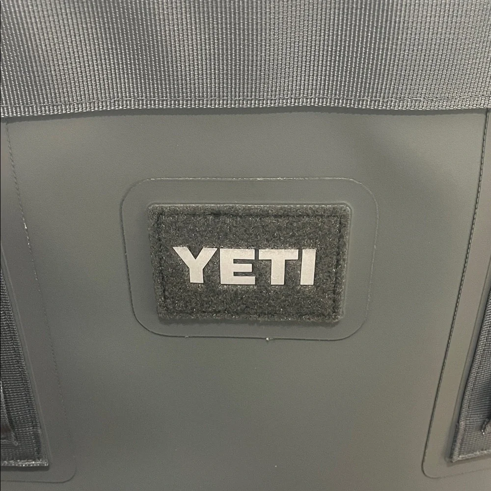 Yeti rugged duffel